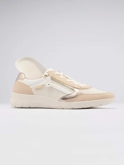 Beige Sneaker
