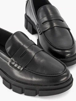Black Chunky Loafer