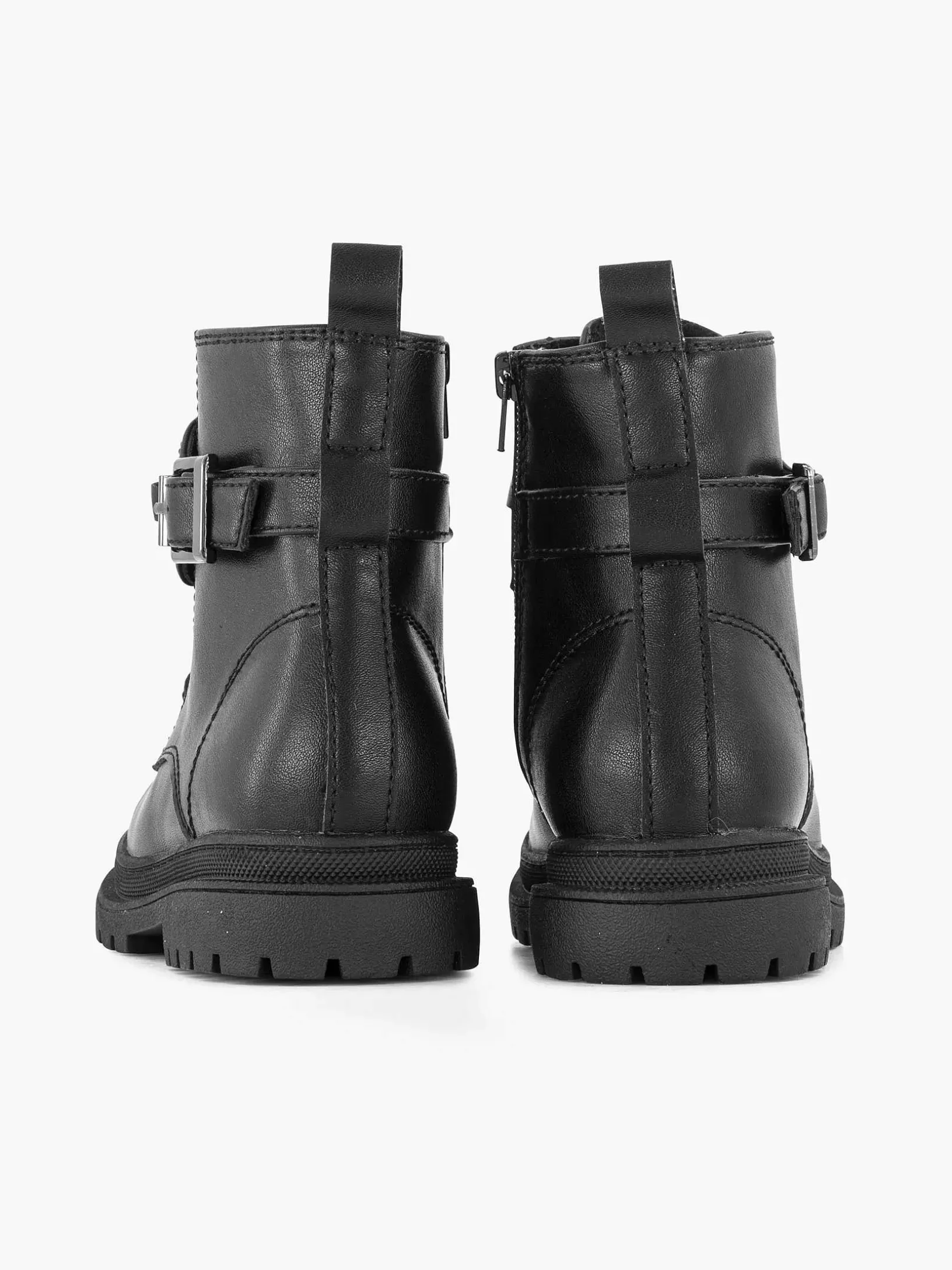 Black Lace Boot Decorative Necklace, Offline Due To Complaints (Laura)