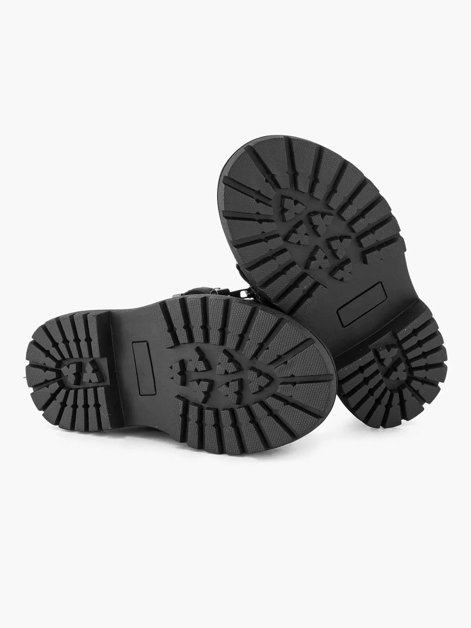 Black Lace Boot Decorative Necklace, Offline Due To Complaints (Laura)