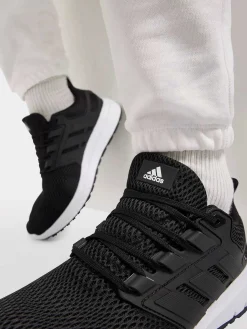 Black Ultimashow Sneaker