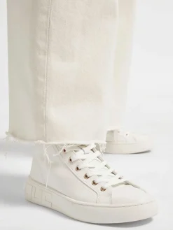 White High Sneaker
