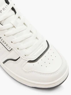 White Low Sneaker