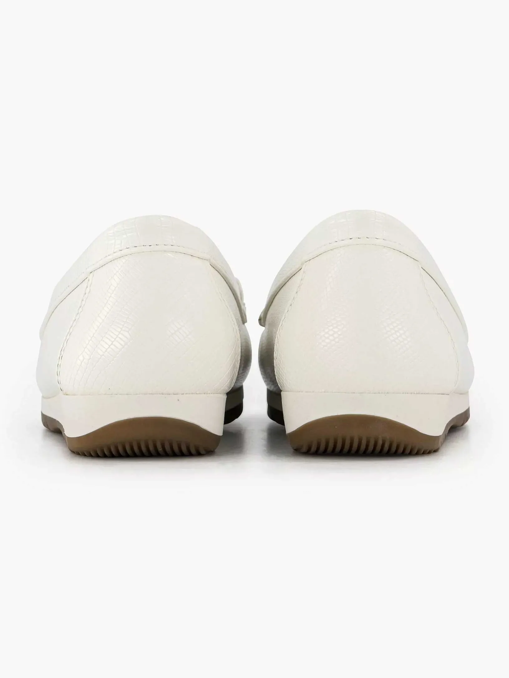 White Slip-On Decorative Necklace