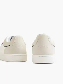 White Sneaker Billy 2.0